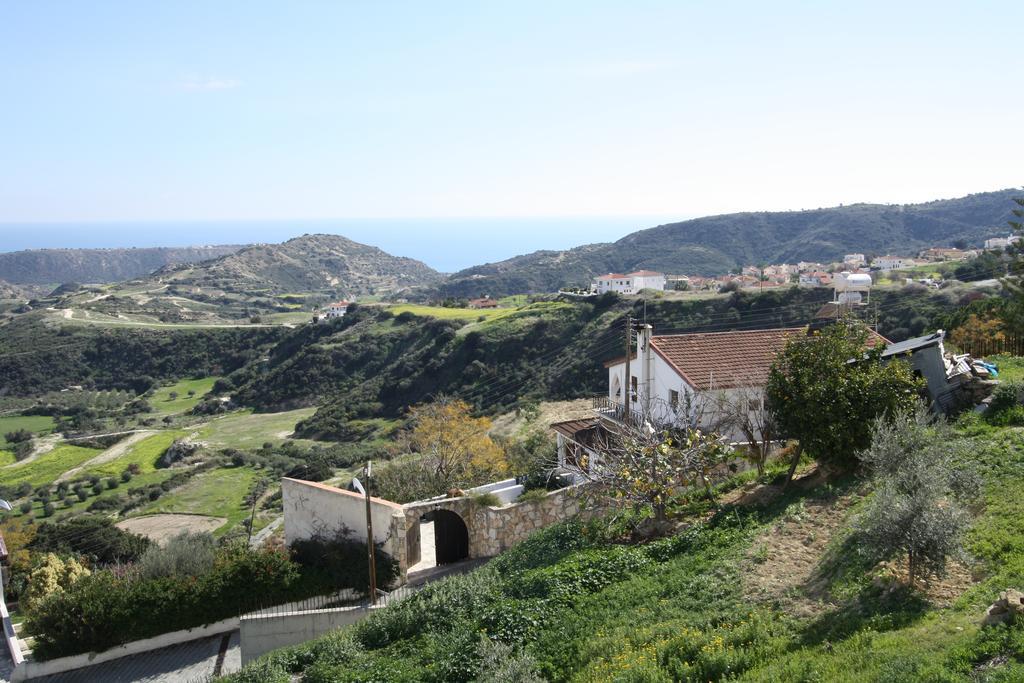 Sea View Apartments Pissouri Exterior photo